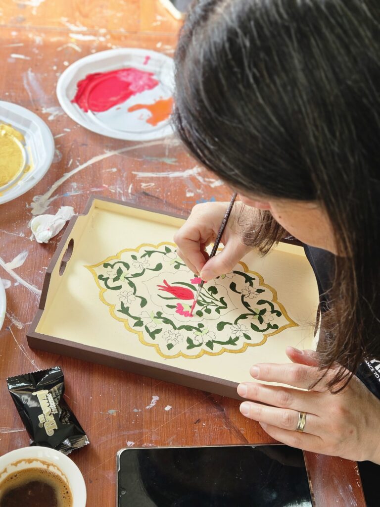 225B9B2F-0258-48A8-8B5E-1D42D05F4E1E