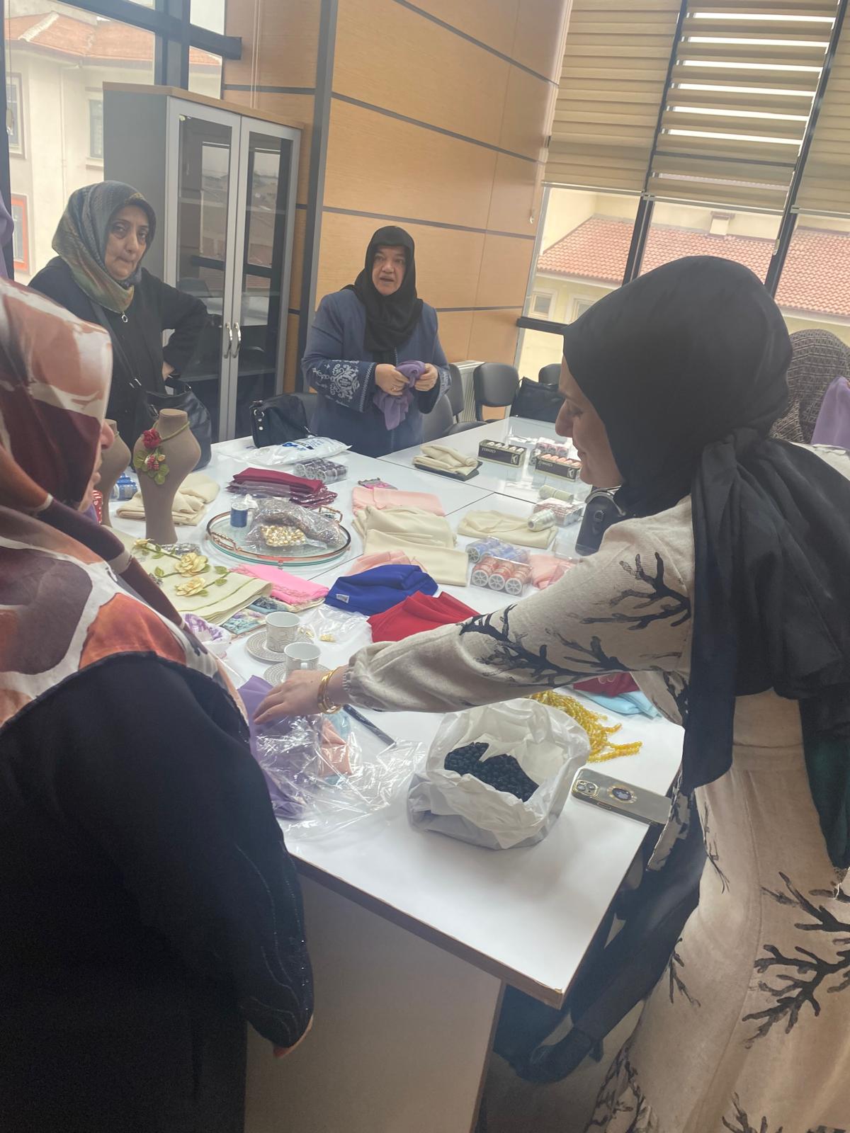 6c0d02d4-af3d-435c-9b23-278bc7d8515c